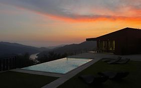 Encosta do Gerês Village